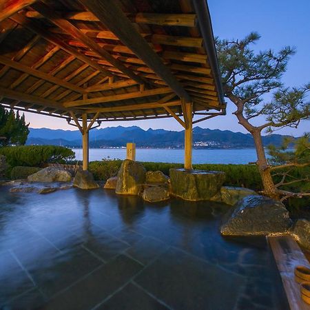 Hotel Katsuura Gyoen à Nachikatsuura Extérieur photo