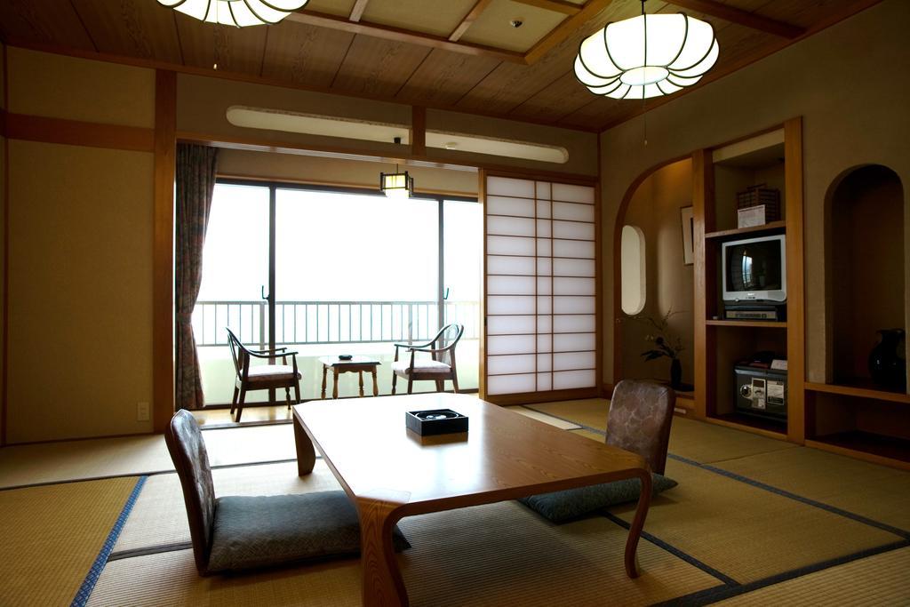 Hotel Katsuura Gyoen à Nachikatsuura Extérieur photo