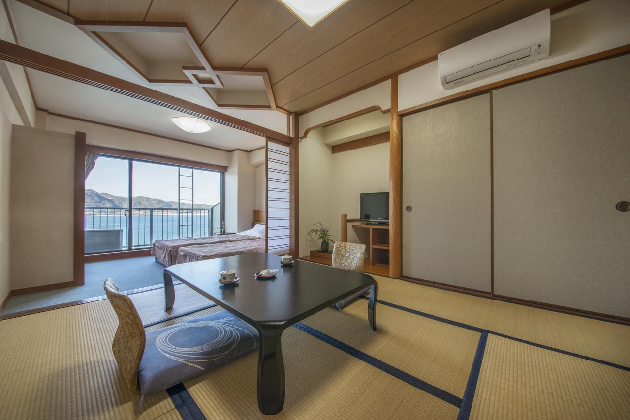 Hotel Katsuura Gyoen à Nachikatsuura Extérieur photo