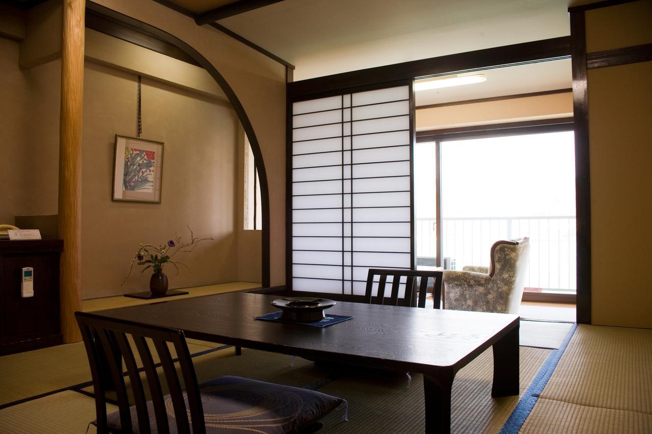 Hotel Katsuura Gyoen à Nachikatsuura Extérieur photo
